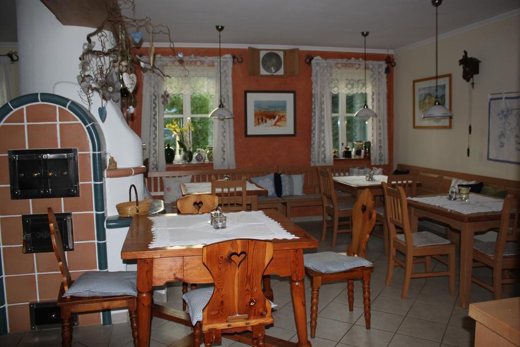 Buschenschank Orsl Wildbach Bagian luar foto